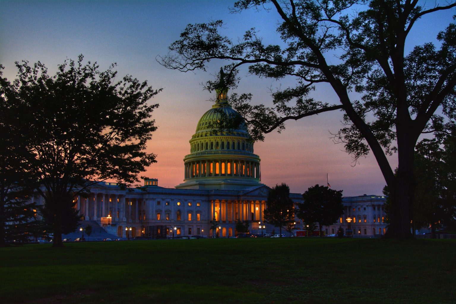 capitol-at-dusk-credit-mike-stoll-unsplash-1536×1024