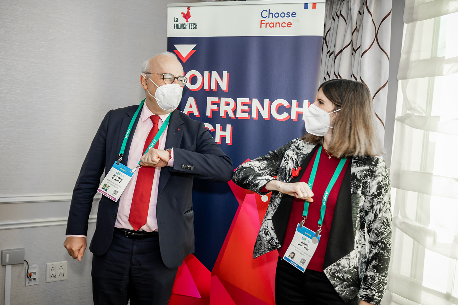 Philippe Etienne, Ambassadeur de France aux Etats-Unis et Clara Chappaz, Directrice de la French Tech lors du CES 2022 à Las Vegas